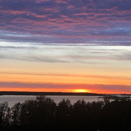 Two Bedroom Apartment Best View To The Sea Glassed Balcony Free Private Parking Kemi Eksteriør billede